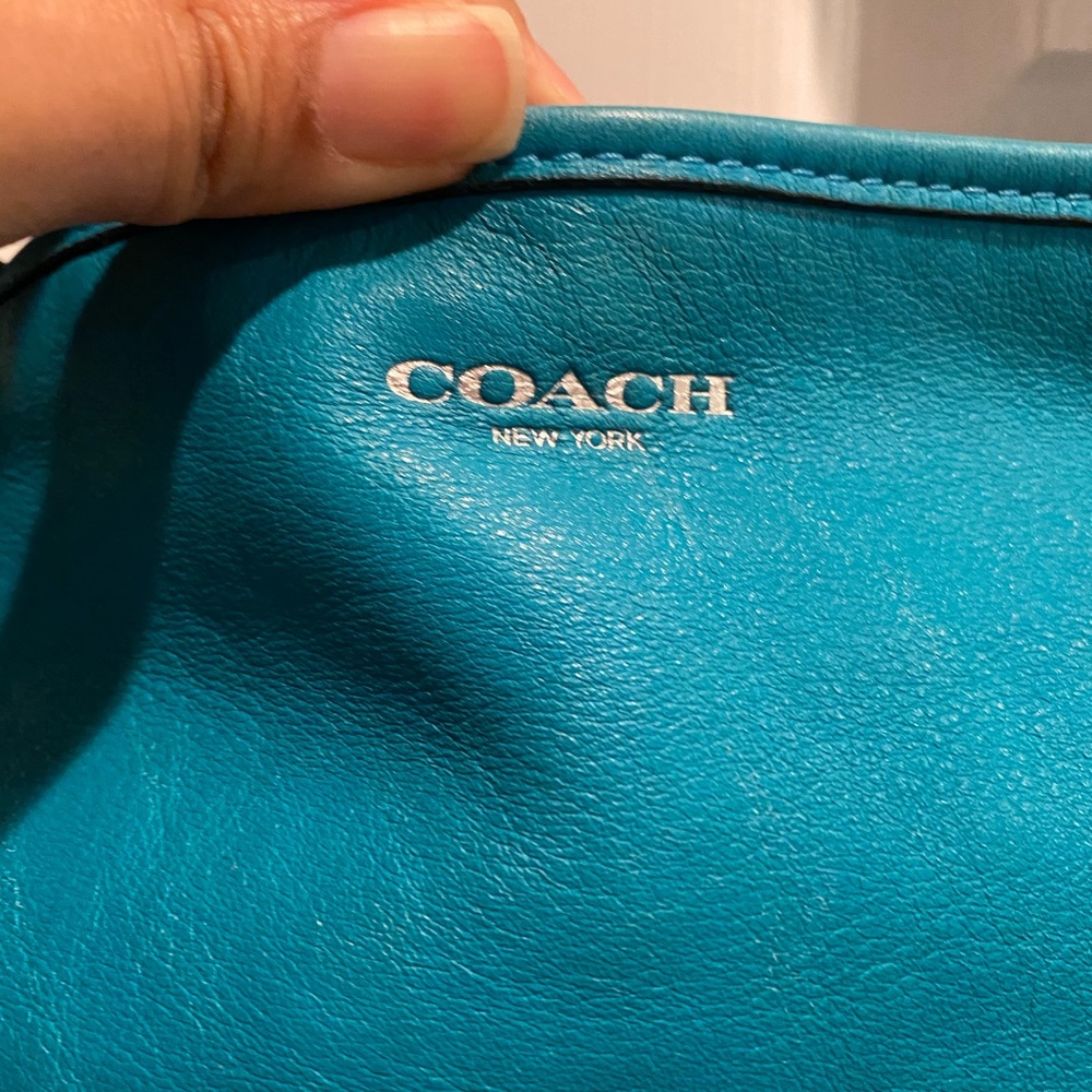 Coach Bag - Picture 6 of 7
